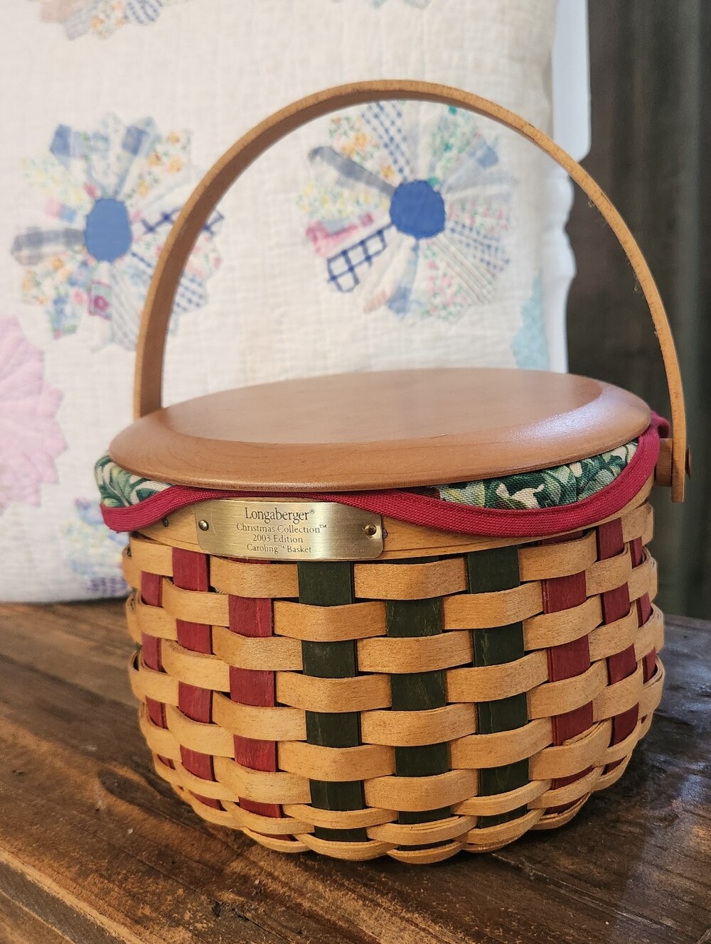 Longaberger 2003 Holiday Caroling Basket